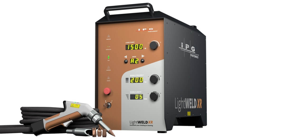 Комплекс ручной лазерной чистки и сварки LightWeld XR